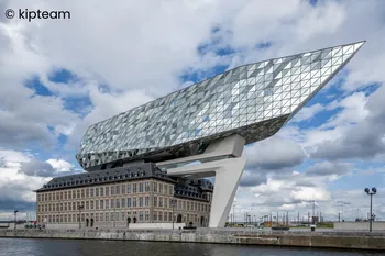 Havenhuis in Antwerpen thumbnail