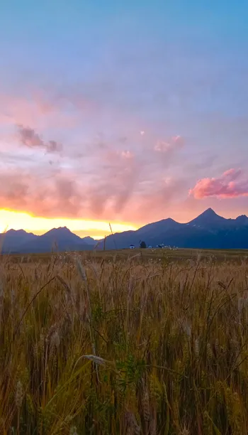 Panorama of the High Tatras thumbnail