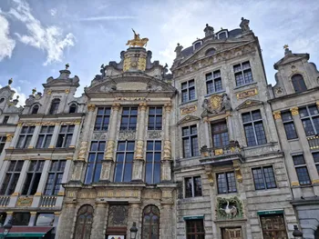 Cute houses on Grand-Place Brussels thumbnail
