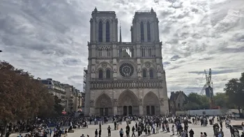 Cathédrale Notre-Dame de Paris thumbnail