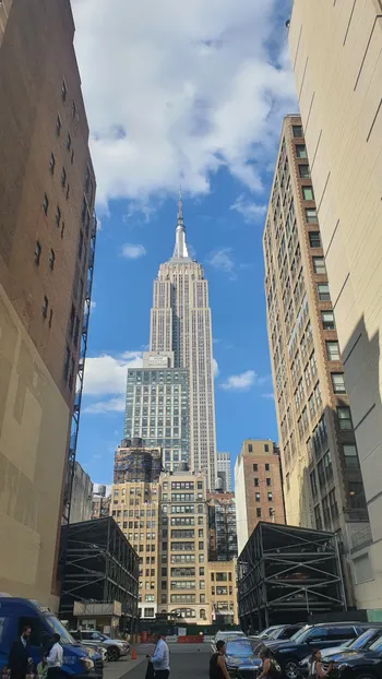 Empire State Building - New York City thumbnail